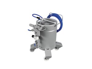 Mobile cleaning tanks